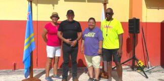 Minister Endy Croes a bishita e torneo di beach volleyball