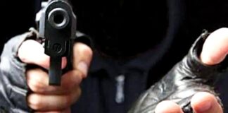 Atracadornan arma a hit cas na Madiki y a bay cu 10 mil florin