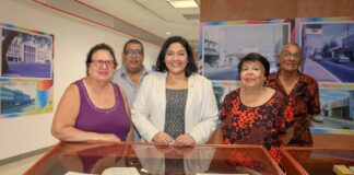 Como aporte na e campaña 3-TRECE y riba dia Internacional di Archivo Stichting Arubaanse Carnaval (SAC) a haci entrega di documentacion valioso pa archiva na nos Archivo Nacional