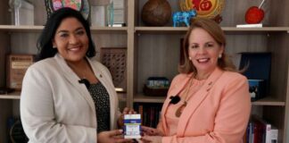 Minister President ta haci entrega di informacion di tur conferencia di prensa y otro programa special na Minister di Cultura pa nan por wordo archiva na ANA