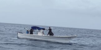 Wardacosta ta encontra droga y arma riba boto local