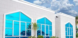 Landsrecherche tin dos dia interogando un politico spirito ?