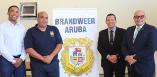 Parlamentario Edgard Vrolijk (MEP): Cuerpo di bombero ta conoce un era nobo