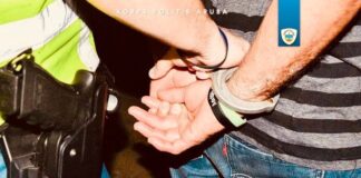 Auto y arma di candela confisca y varios detencion