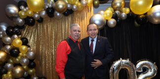 Minister Endy Croes ta felicita graduadonan di EPI sector economia