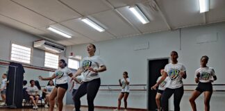 Minister di Cultura ta felicita Gang di Arte y Dream Dare Do pa un biaha mas ta exitoso: Hobennan durante un siman a siña diferente disciplina artistico