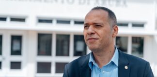 Parlamentario Marco Berlis (MEP): Mike de Meza ta condena contract cu productor di gas Eagle LNG pero kier cumpra gas di Gas Unie cu ta un rebendedor gas