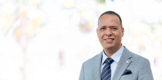 Parlamentario Marco Berlis (MEP): Un famia fuerte ta un comunidad fuerte