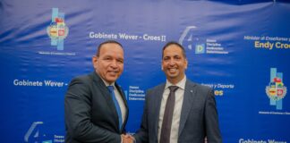 Minister Endy Croes ta felicita Colega Dangui Oduber cu a logra SCRAP ‘eigen bijdrage’ di AZV definitivamente.