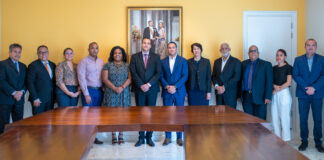 Minister Geoffrey Wever: Bishita di Sociaal- Economische Raad