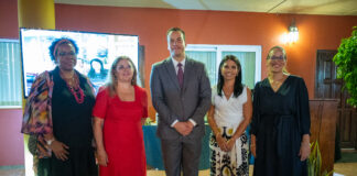 Minister Geoffrey Wever: App “Control di Prijs” ta obtenibel pa yuda e consumidor