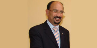 Ex Promer Minister Nelson Oduber: Cu mensahe di exito na maestronan y alumnonan pa aña escolar nobo