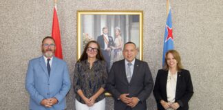 Minister Endy Croes: A TRATA DIFERENTE TEMA PA CU ENSEÑANSA DEN SU TOTALIDAD.