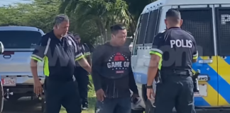 Kustwacht lo investiga trahador cu a wordo gara cu ilegal durante control di Polis