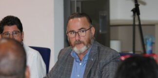 Minister Glenbert Croes a anuncia; “LO REUNI CU GOBIERNO MERICANO ENCUANTO POSIBILIDAD PA CUMPRA HFO MAS ECONOMICO DI VENEZUELA” pa por reduci prijs di awa y coriente