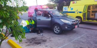 Durante un lift: Anciano a haya ataca den auto na Tanki Leendert