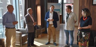 Minister Thijsen a bishita oficina nobo di ATA Europa