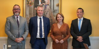 Minister Rocco Tjon: A REUNI CU SECRETARIO DI ESTADO DI HUSTICIA Y SIGURIDAD SR. ERIC VAN DER BURG