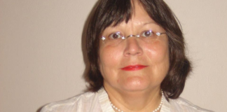 Conocido defensora di pueblo Edwina Henriquez a bay sosega