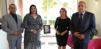 GOBIERNO TA FIRMA E REGISTRO DI CONDOLENCIA EN CONEXION CU FAYECIMENTO DI SU MAHESTAD REINA ELIZABETH