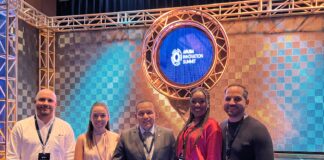 MINISTER ENDY CROES A ATENDE ARUBA INNOVATION SUMMIT 2022.