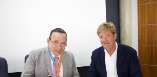 LOGRONAN DEN PROME AÑA DI MINISTERIO DI ENSEÑANSA Y DEPORTE