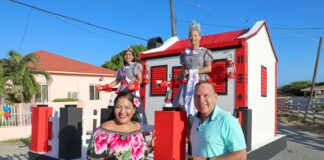 MINISTER DI CULTURA PRESENTE NA PARADA CULTURAL DI BRAZIL