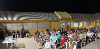 150 PERSONA A ACUDI NA REUNION DI BARIO