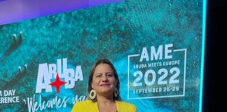 Parlamentario Darlaine Guedez-Erasmus (MEP): Ta traha pa sigui mantene y atrae bishitantenan di tur parti di mundo pa Aruba