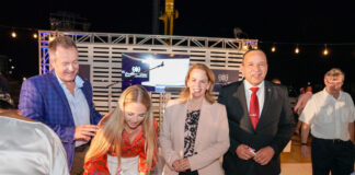 GROUNDBREAKING DI CARIBBEAN TOWN VILLAS AND APPARTMENTS TA DUNA INICIO NA ERA NOBO DI VIVIENDA PA COMUNIDAD LOCAL