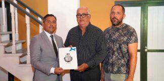 Minister Ursell Arends: 6 CAS DI CUIDO A RICIBI NAN PERMISO PA OPERA