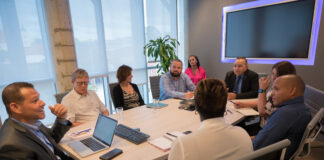 INVESTIGADONAN ACADEMICO DI IPA Y VRIJE UNIVERSITEIT AMSTERDAM LO BAY EHECUTA E INVESTIGACION “QUALITY OF LIFE OF THE ARUBAN YOUTH”