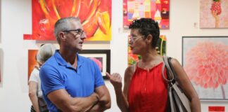 Biblioteca Nacional Aruba ta presenta e di tres parti di su exposicion ‘Primary colors’.