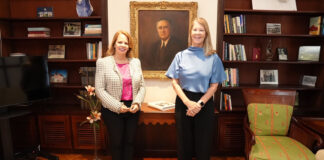 PROME MINISTER A REUNI CU CONSUL DI MERCA NA CORSOU