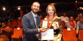 GOBIERNO DI ARUBA A RECONOCE GRUPONAN FOLKLORICO Y CULTURAL CU A PARTICIPA DEN ENCUENTRONAN MULTICULTURAL