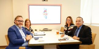 MINISTER ENDY CROES Y MINISTER GLENBERT CROES A REUNI RIBA PLATAFORMA ENSEÑANSA Y LABOR (PEL)