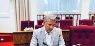 Raymond Kamperveen( Raiz): Ultimo desaroyo riba cambio transitorio pa energia sostenibel