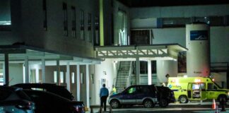 Mucha(2) a guli tapadera y no por a hala rosea