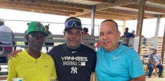 Minister Endy Croes a presencia final di Copa Francisco “Bubeis” Gomez Liga 50.
