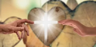 Pastor Marcel Balootje; DIOS NO A SPAAR NI SU MES YIU, PA SU AMOR PA NOS.