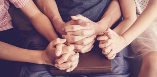 Pastor Marcel Balootje; UNION, FE, Y ORACION TA NOS SOLUCION