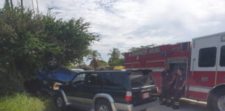 Hyundai Tucson a bolter: Señora herida den accidente na Savaneta