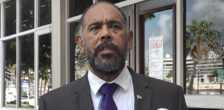 4 aña di prison exigi pa Benny Sevinger y 8 aña no por postula como politico