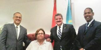 5 aña di prison pidi pa Benny Sevinger, 3 aña pa Leoncita