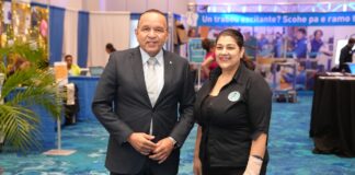 Minister Endy Croes ARUBA COLLEGE FAIR 2022 EXITOSO Y BON BISHITA UN BIAHA MAS.