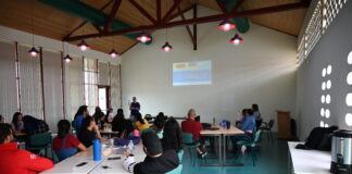 Departamento di Mucha y Hoben poniendo e prome pasonan pa Codigo di Proteccion haya un lugar den curiculo di IPA den futuro