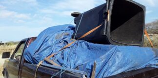 Vocero di BCI sr. Robby Rosel kier a duna un splicacion ariba e transporte di desperdicio cu ta laga nos camindanan hopi sushi .