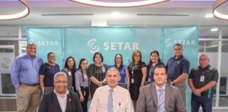 SETAR ta firma acuerdo cu SKOA pa Fiber