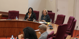 RELACION CU HULANDA TA BAYENDO BON