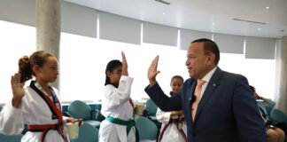 MINISTER ENDY CROES A RICIBI BISHITA DI TIGER TAEKWONDO ACADEMY.